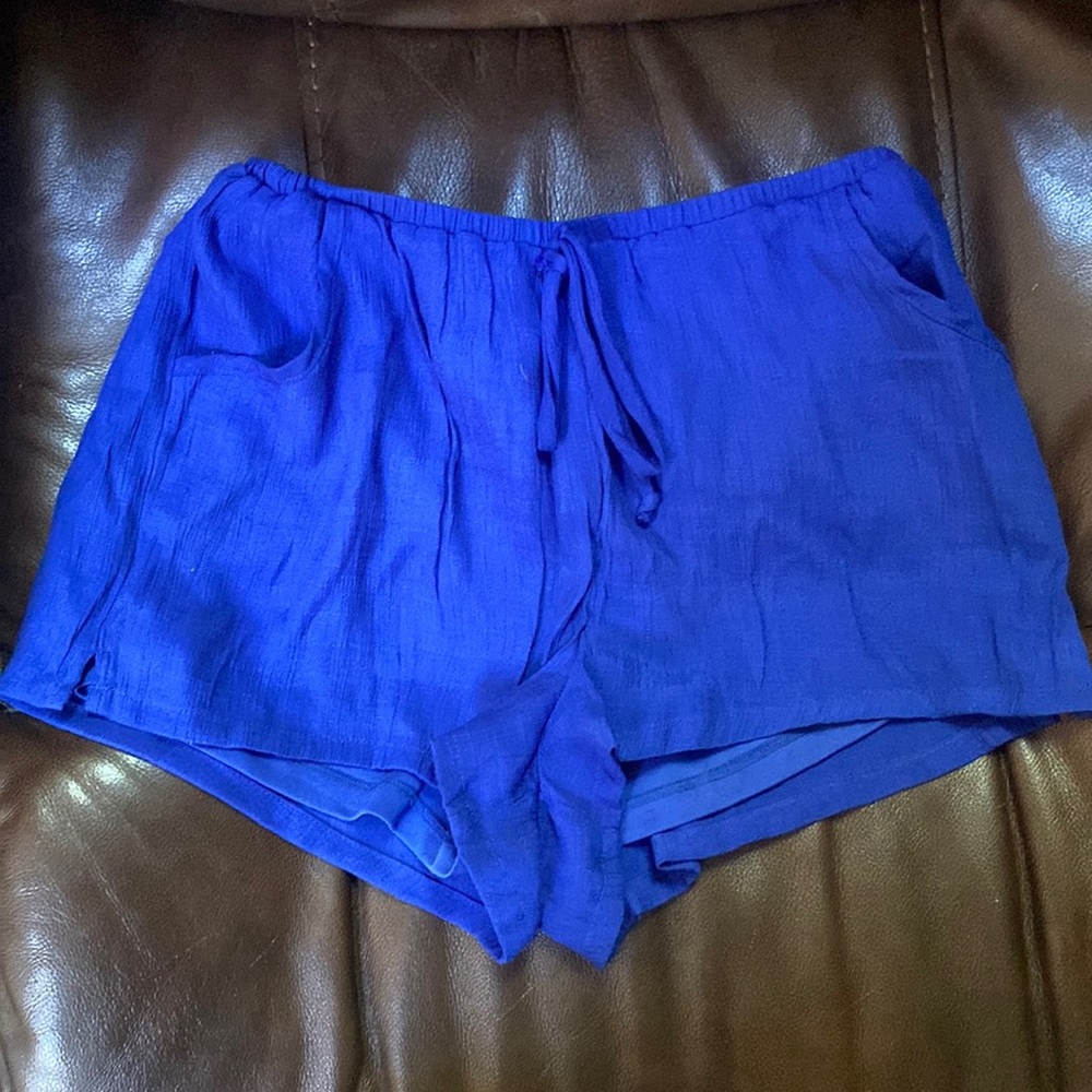Stretchy shorts